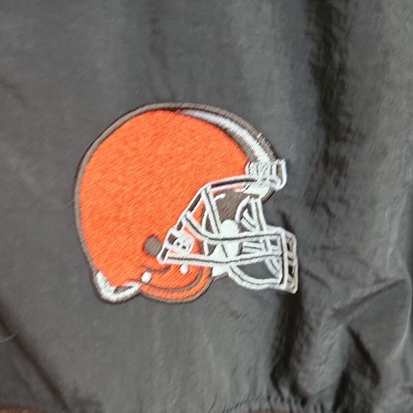 CLEVELAND BROWNS JACKET - Picture 3 of 8